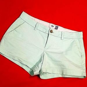 Old Navy Regular Standard light green short. 2